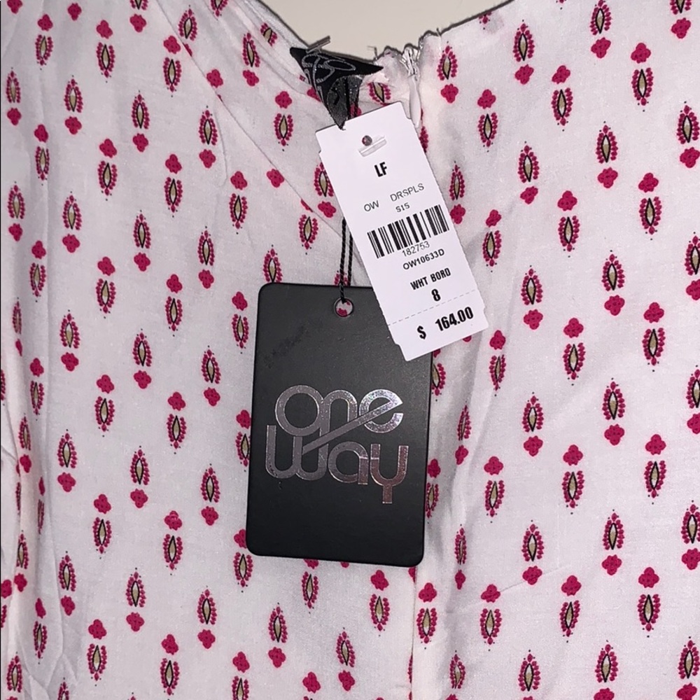 LF print romper - Picture 6 of 6
